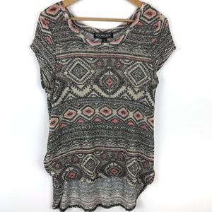 Younique | High Low Aztec Design Tee